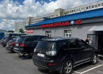 Шиномонтажная мастерская R17 на Лодочной улице Фото 2